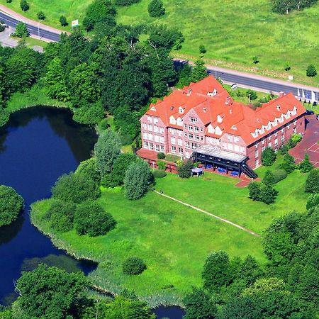 Park Hotel Fasanerie Neustrelitz Bagian luar foto