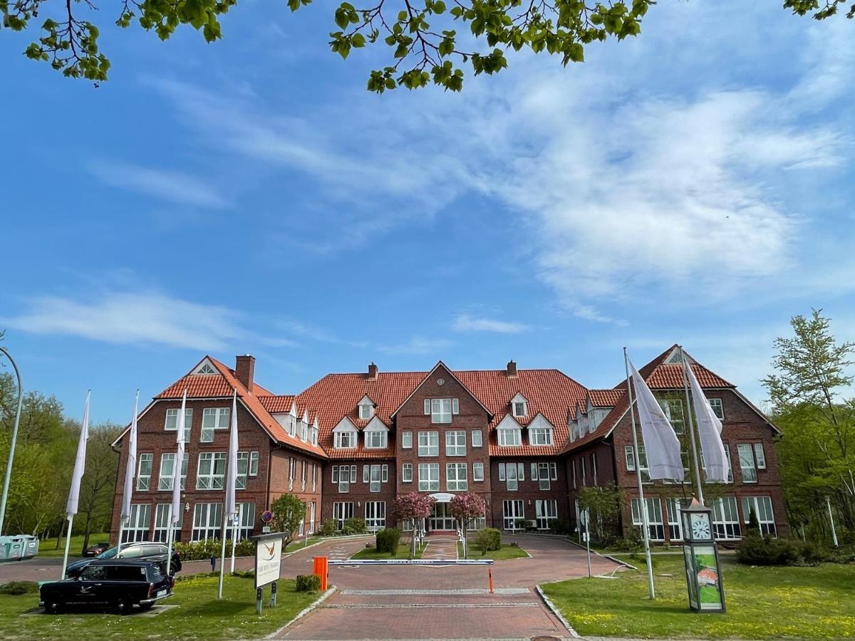 Park Hotel Fasanerie Neustrelitz Bagian luar foto