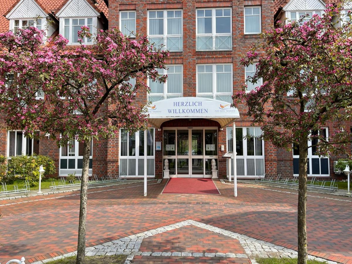 Park Hotel Fasanerie Neustrelitz Bagian luar foto