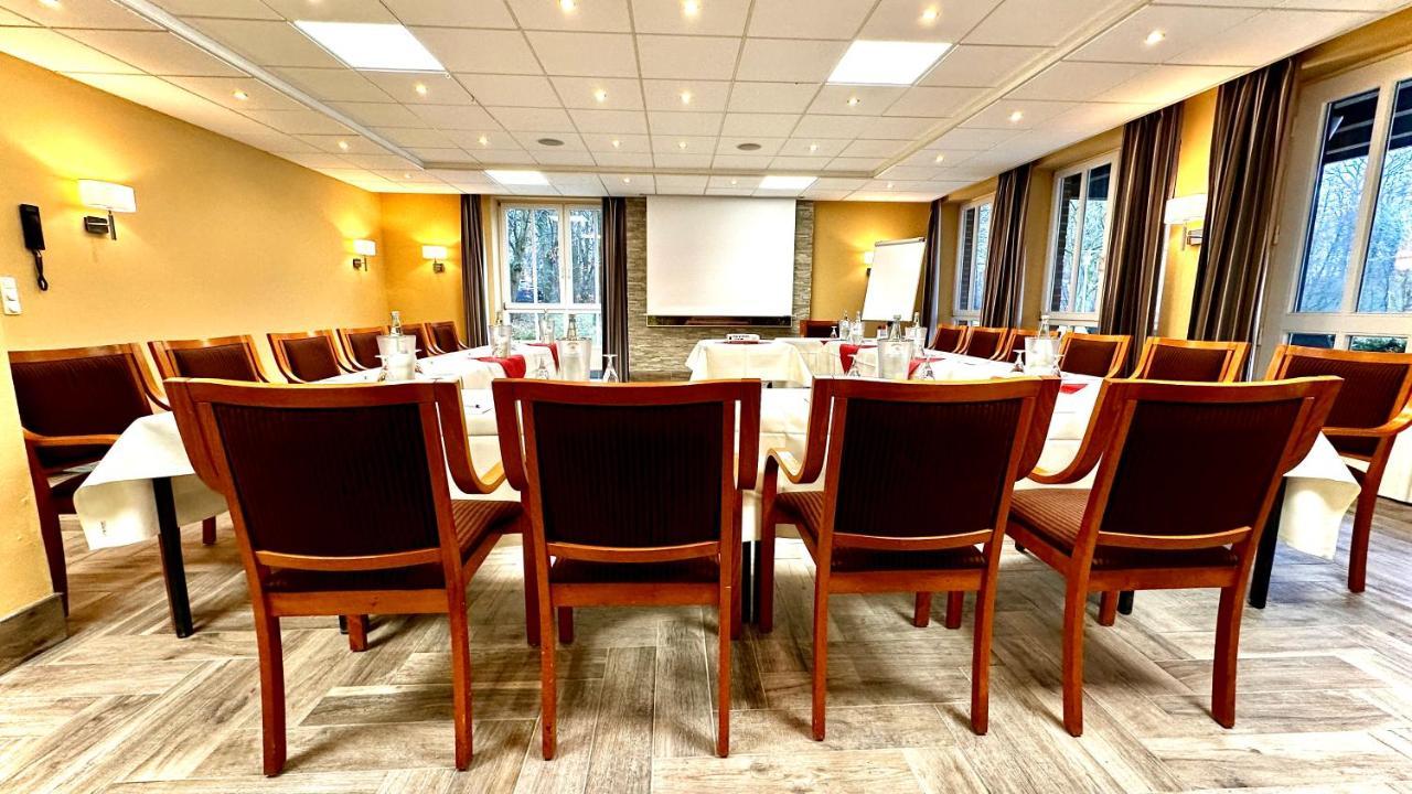Park Hotel Fasanerie Neustrelitz Bagian luar foto