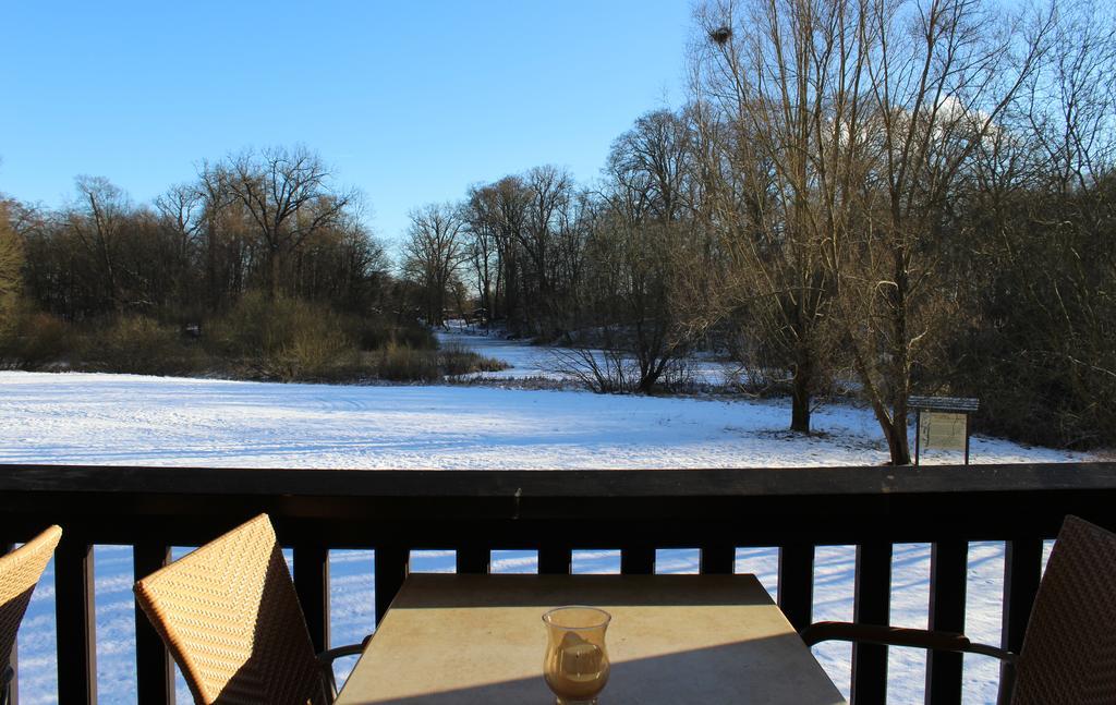 Park Hotel Fasanerie Neustrelitz Bagian luar foto