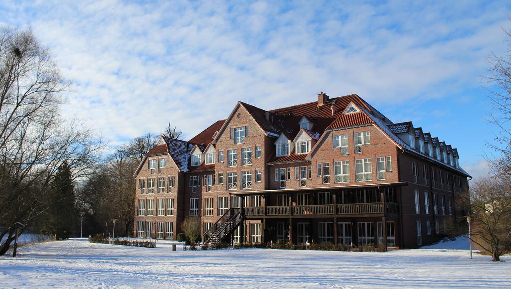 Park Hotel Fasanerie Neustrelitz Bagian luar foto